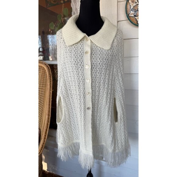 unbranded Jackets & Blazers - Vintage 70's Cable Knit White Acrylic Button up Fringed Poncho Cape One Size